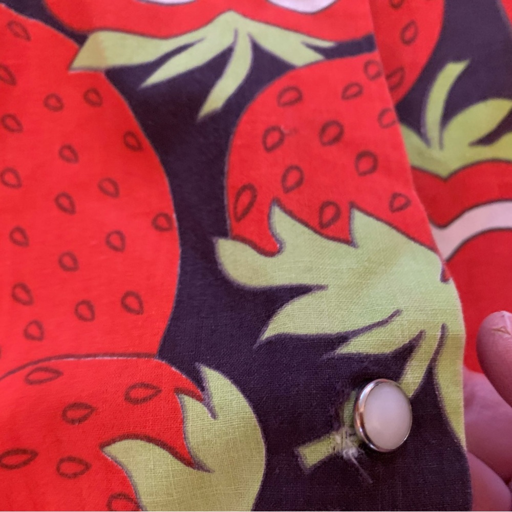 Vintage 1960s Strawberry & Heart Print Sleeveless Smock Top - M - Picture 11 of 11